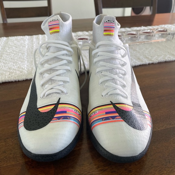 RARE Nike Mercurial Superfly indoor soccer shoes. Highest tier boots with ACC. - Picture 2 of 3